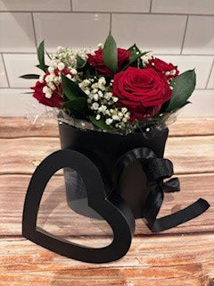 Valentine's 'Oh so pretty' heart shaped gift box