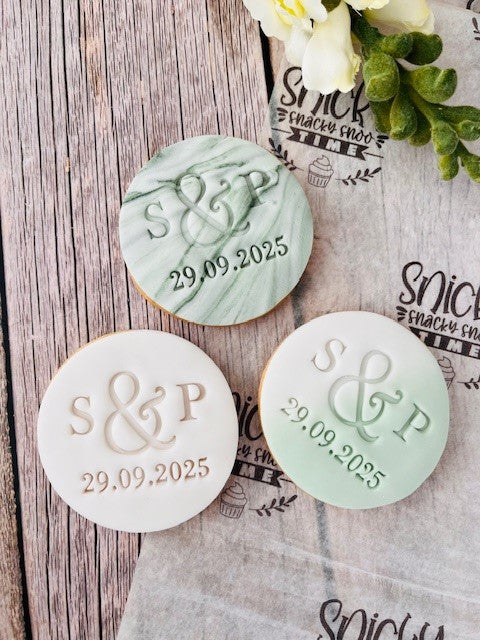 Wedding biscuits & favours