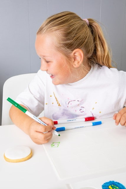 Decorate your own biscuit box